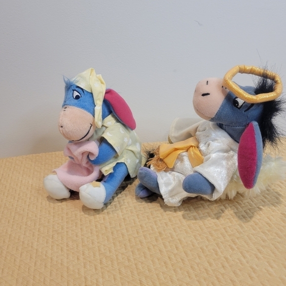 Disney store bean bag eeyore plushies - Picture 3 of 7